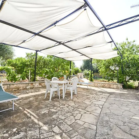 Holiday home I Trulli Del Ciliegio Con Giardino By Wonderful Italy