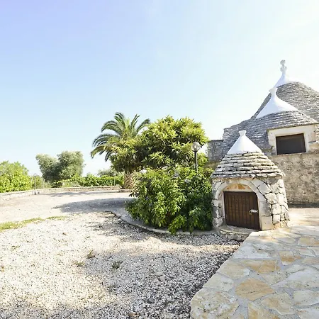 I Trulli Del Ciliegio Con Giardino By Wonderful Italy *
